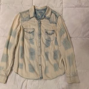 Gap off white button up!